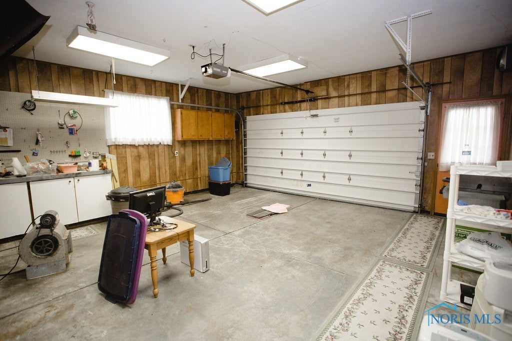 106 North Wynn Road Oregon, OH 43616 - Photo 33 of 34 Gallery Image 33