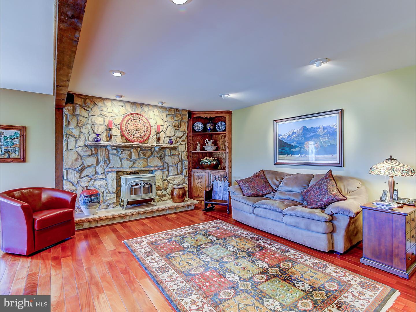 61 Sykesville Road Chesterfield, NJ 08515 - Photo 11 of 22 Family Room