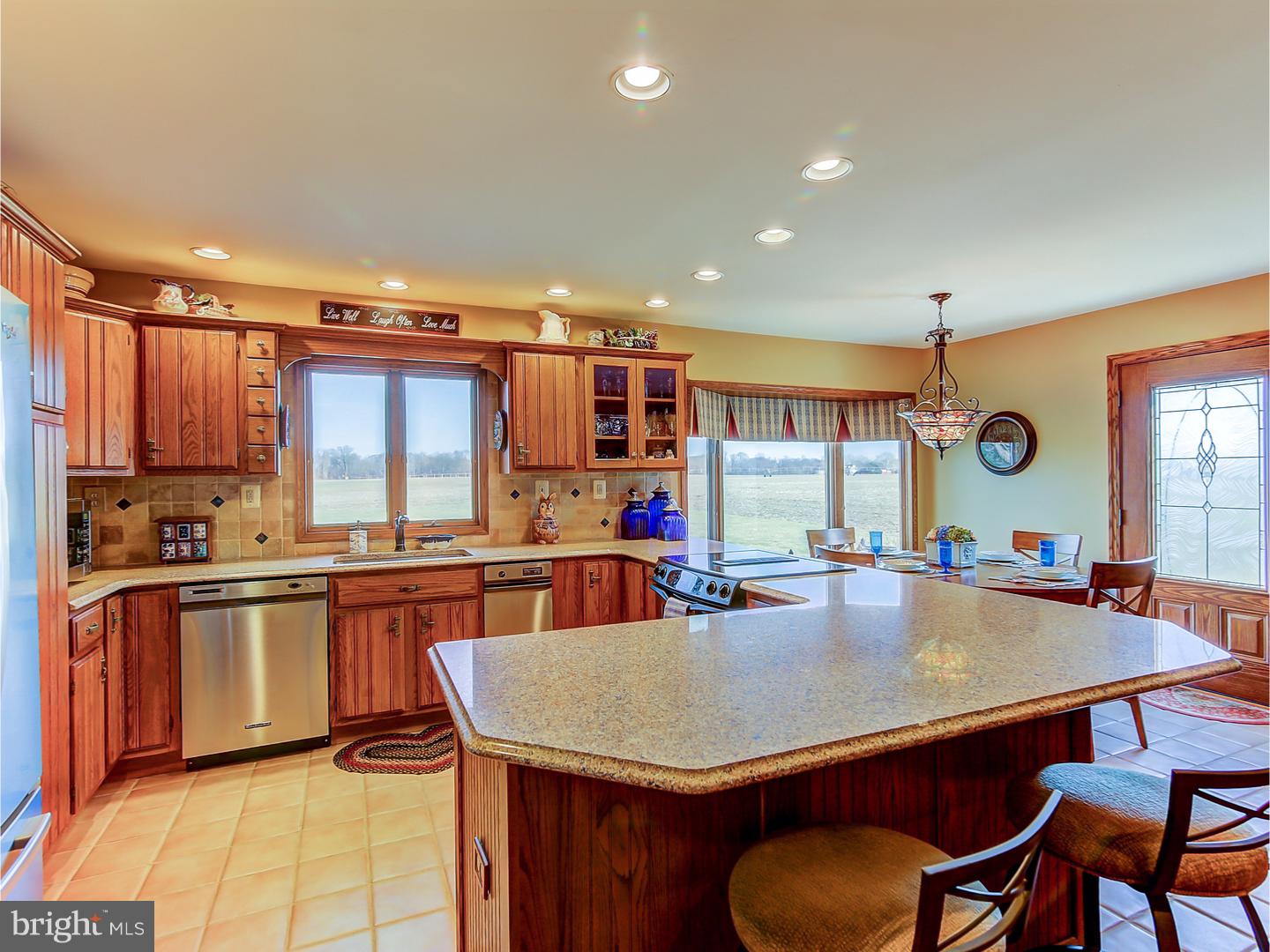 61 Sykesville Road Chesterfield, NJ 08515 - Photo 8 of 22 Kitchen