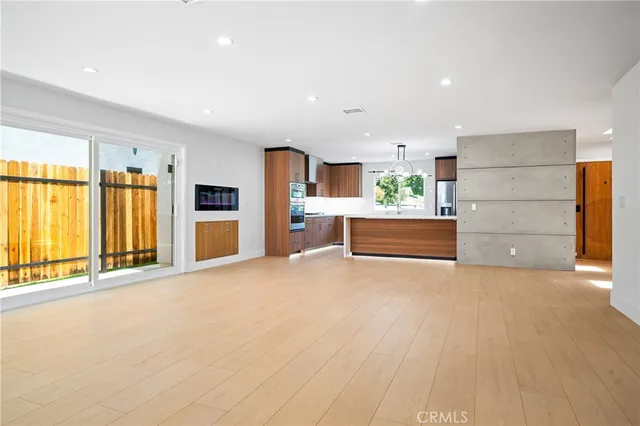 $5,300 | 16701 Kalisher Street, Granada Hills, CA 91344