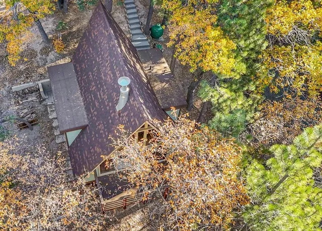 $339,995 | 32703 Tulip, Running Springs, CA 92382