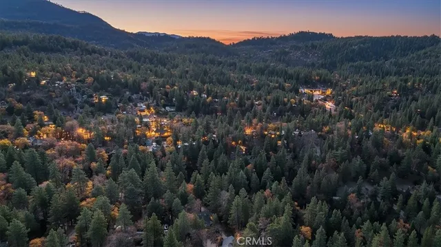 $339,995 | 32703 Tulip, Running Springs, CA 92382