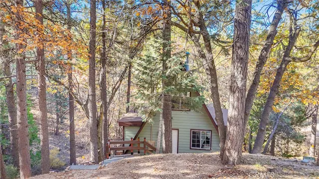 $339,995 | 32703 Tulip, Running Springs, CA 92382