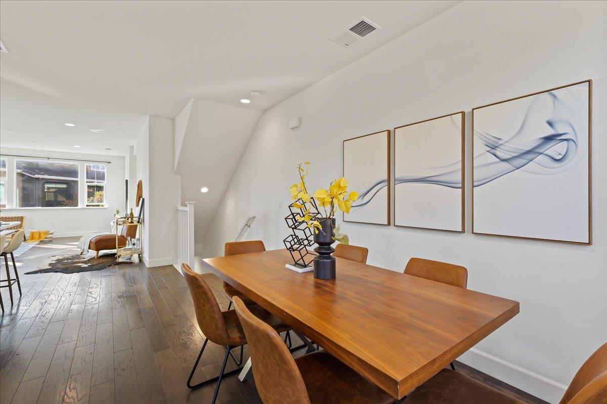 5669 Coffeeberry Road Newark, CA 94560 - Photo 13 of 39 Gallery Image 13