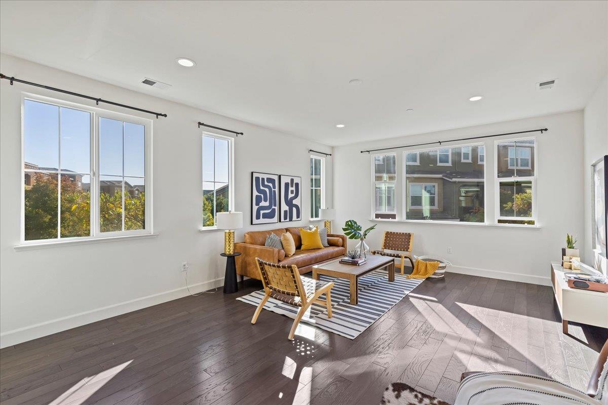 5669 Coffeeberry Road Newark, CA 94560 - Photo 20 of 39 Gallery Image 20