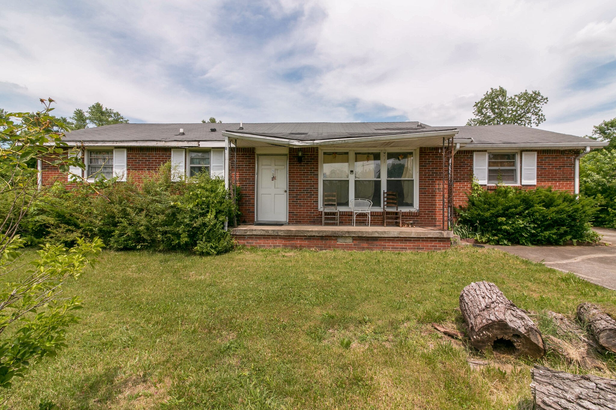 15 Strassbourg Road Clarksville, TN 37042 - Photo 1 of 30 Gallery Image 1
