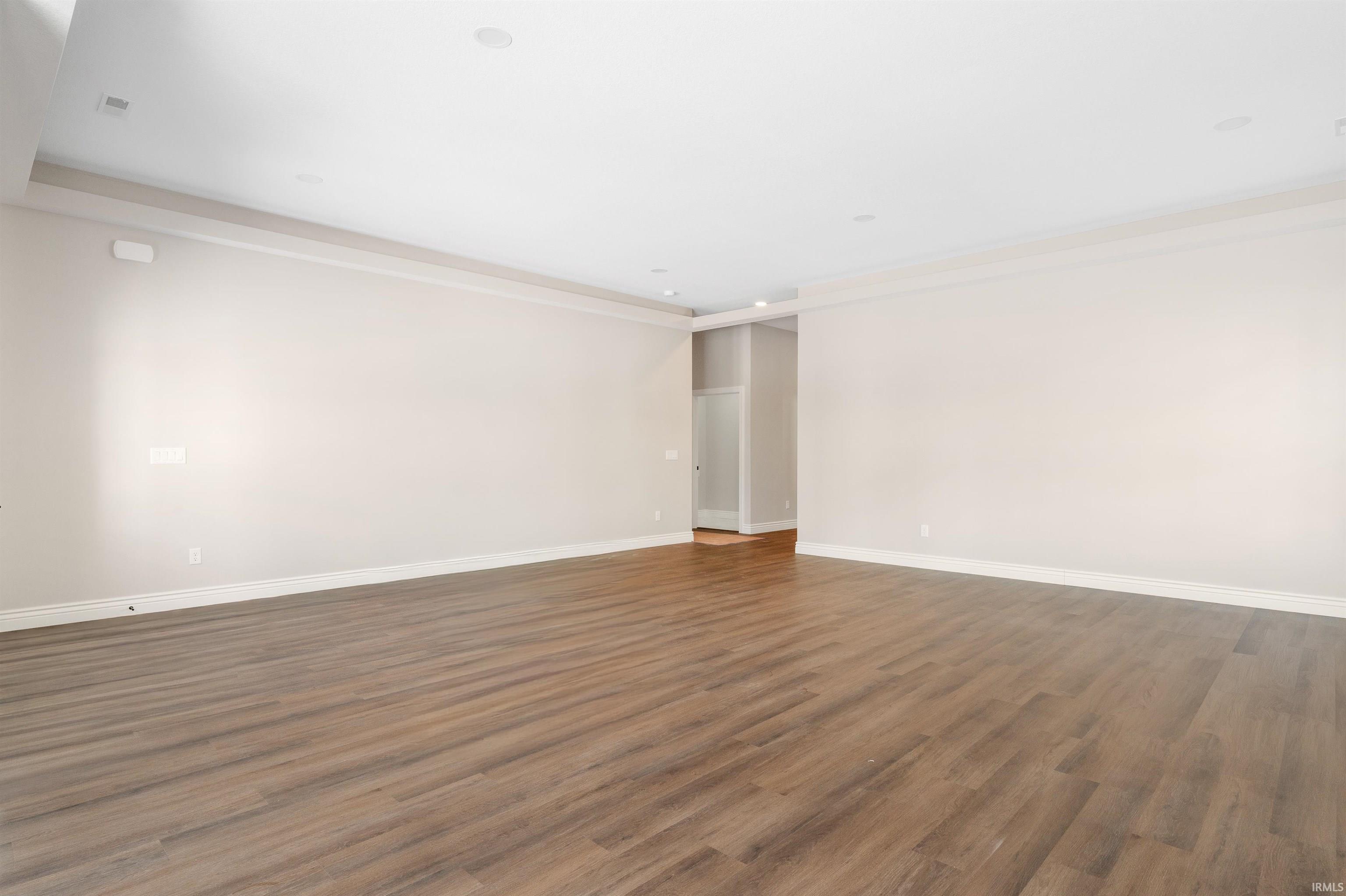 7230 Starks Boulevard Fort Wayne, IN 46816 - Photo 12 of 28