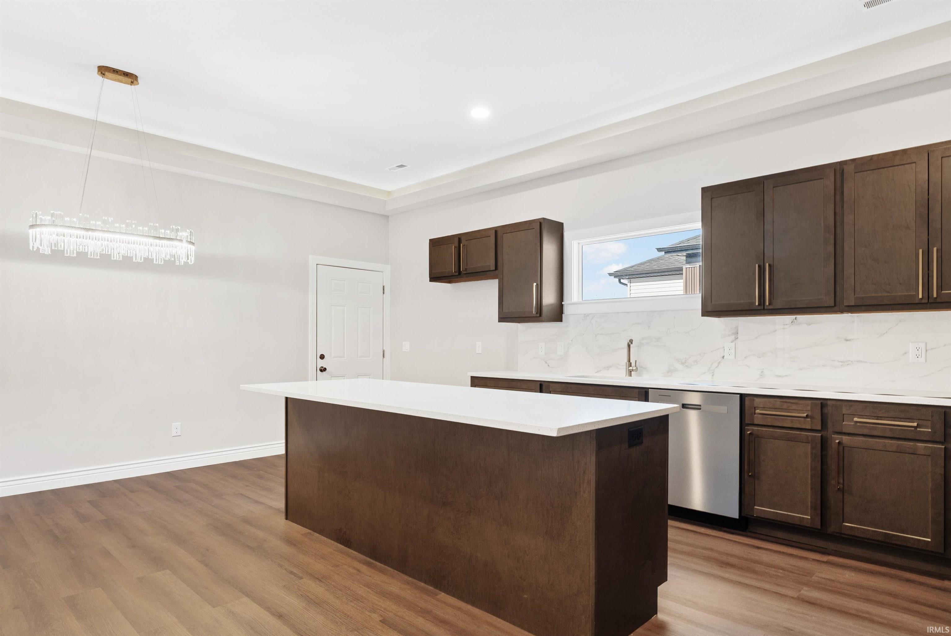 7230 Starks Boulevard Fort Wayne, IN 46816 - Photo 5 of 28