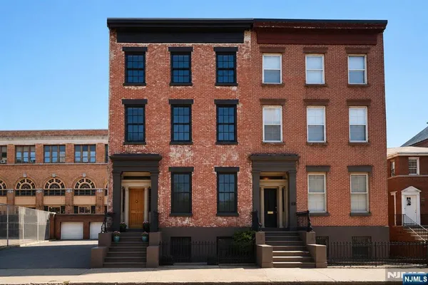 $3,250,000 | 103 Grand Street, Jersey City, NJ 07302