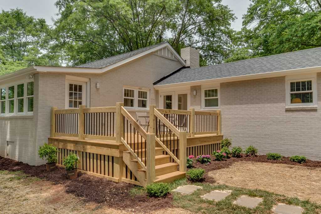 327 Long Branch Road Forest City, NC 28043 - Photo 4 of 32 Gallery Image 4