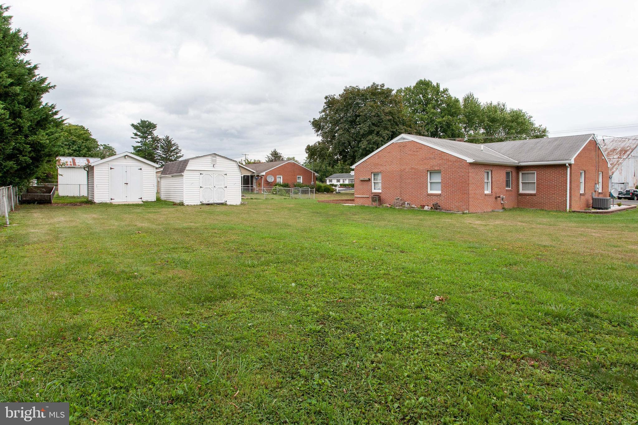 12010 Itnyre Road Smithsburg, MD 21783 - Photo 31 of 32 Two extra outbuildings for storage or work
