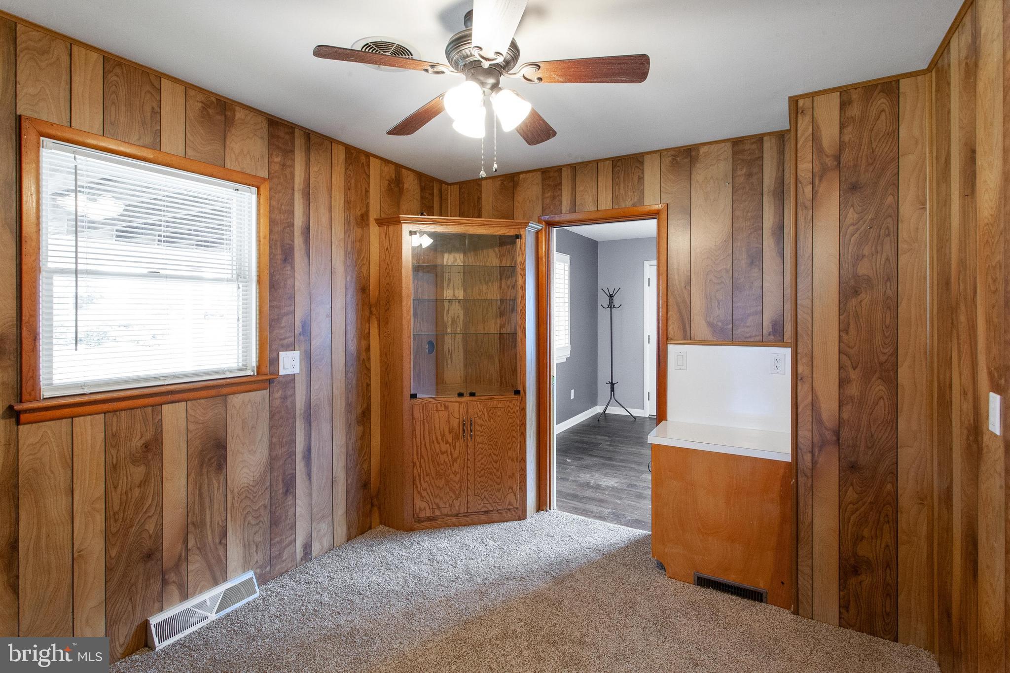 Corner hutch in dining room