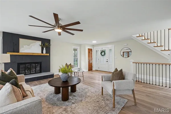 $699,000 | 3 Oak Bluff Drive, Lake St. Louis, MO 63367