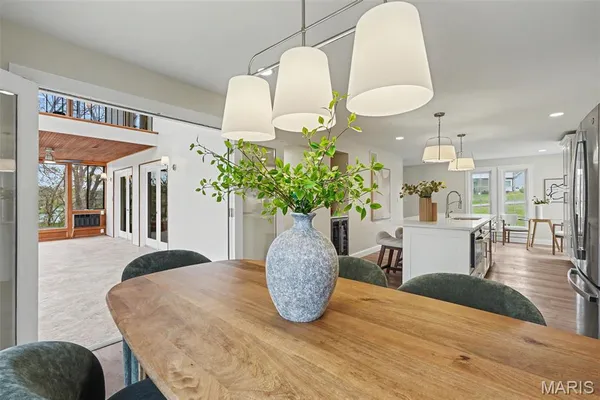 $699,000 | 3 Oak Bluff Drive, Lake St. Louis, MO 63367