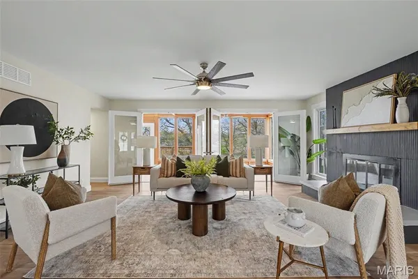 $699,000 | 3 Oak Bluff Drive, Lake St. Louis, MO 63367