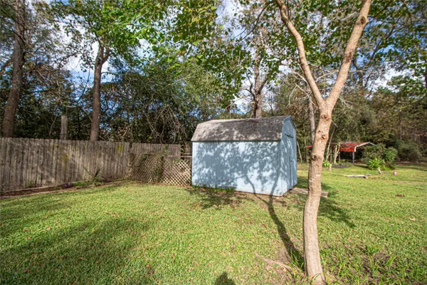 $214,999 | 320 Bridgeview Drive, Onalaska, TX 77360