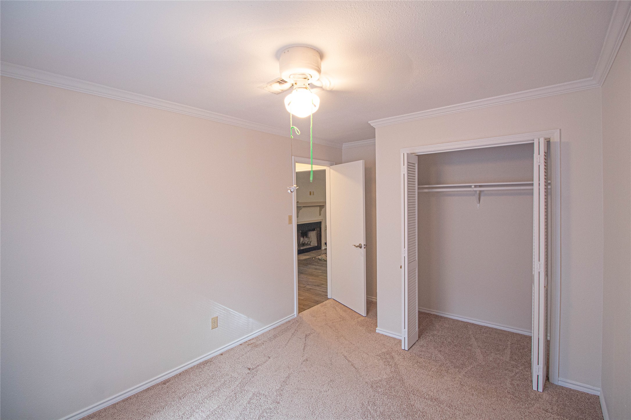 320 Bridgeview Drive Onalaska, TX 77360 - Photo 9 of 43