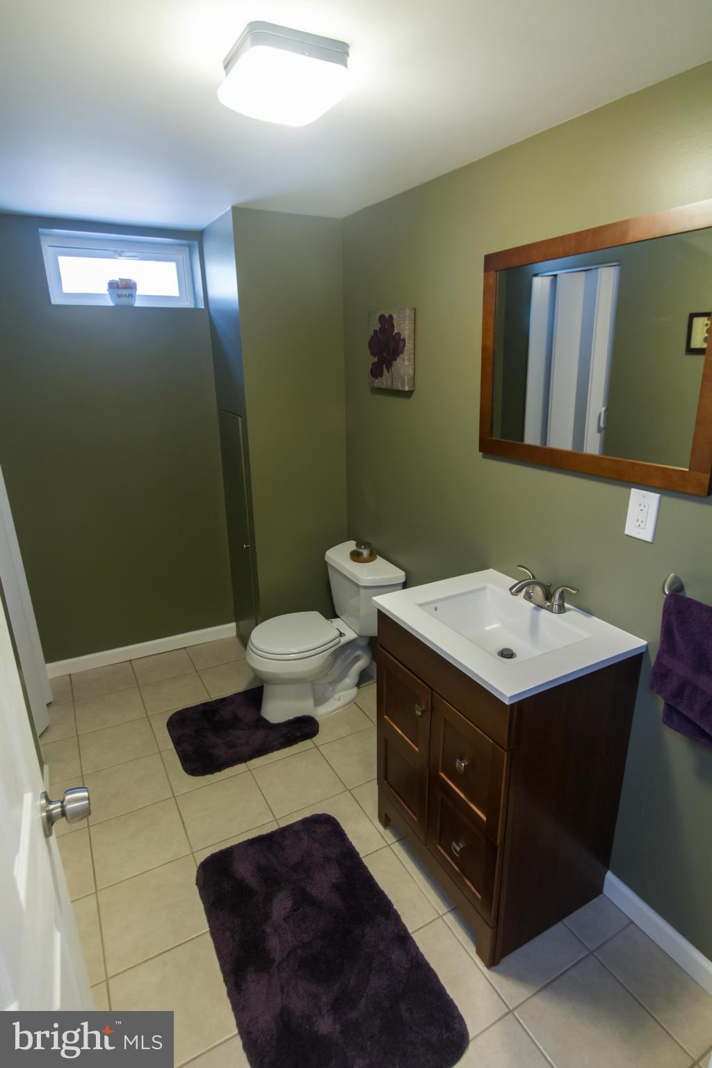 2418 Harwood Road Baltimore, MD 21234 - Photo 19 of 22 Bath