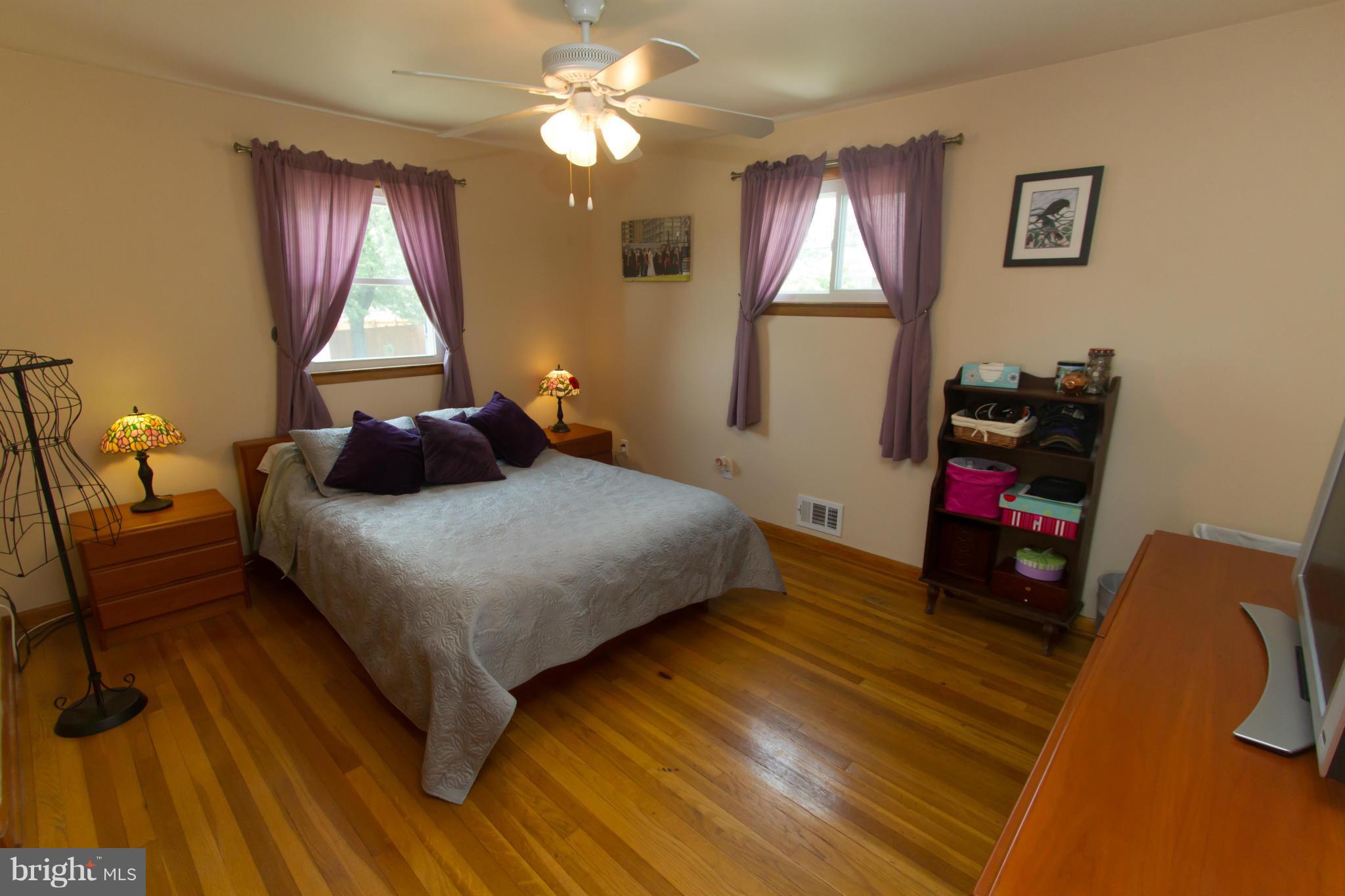 2418 Harwood Road Baltimore, MD 21234 - Photo 8 of 22 Bedroom (Master)