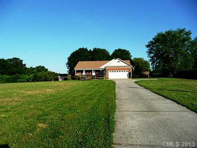 202 Clontz Road Indian Trail, NC 28079 - Photo 2 of 16 Gallery Image 2