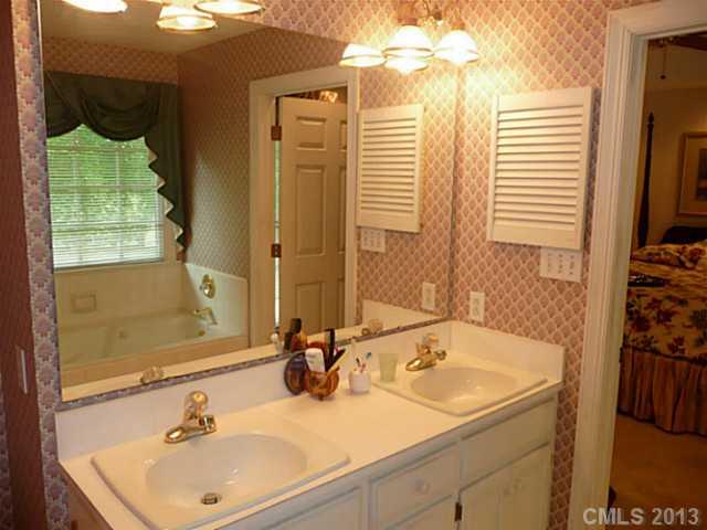 202 Clontz Road Indian Trail, NC 28079 - Photo 11 of 16 Gallery Image 11