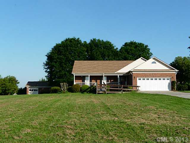 202 Clontz Road Indian Trail, NC 28079 - Photo 3 of 16 Gallery Image 3