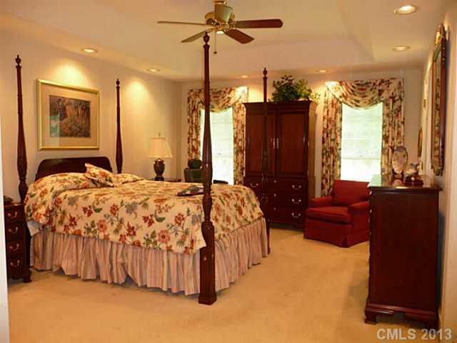 202 Clontz Road Indian Trail, NC 28079 - Photo 10 of 16 Gallery Image 10