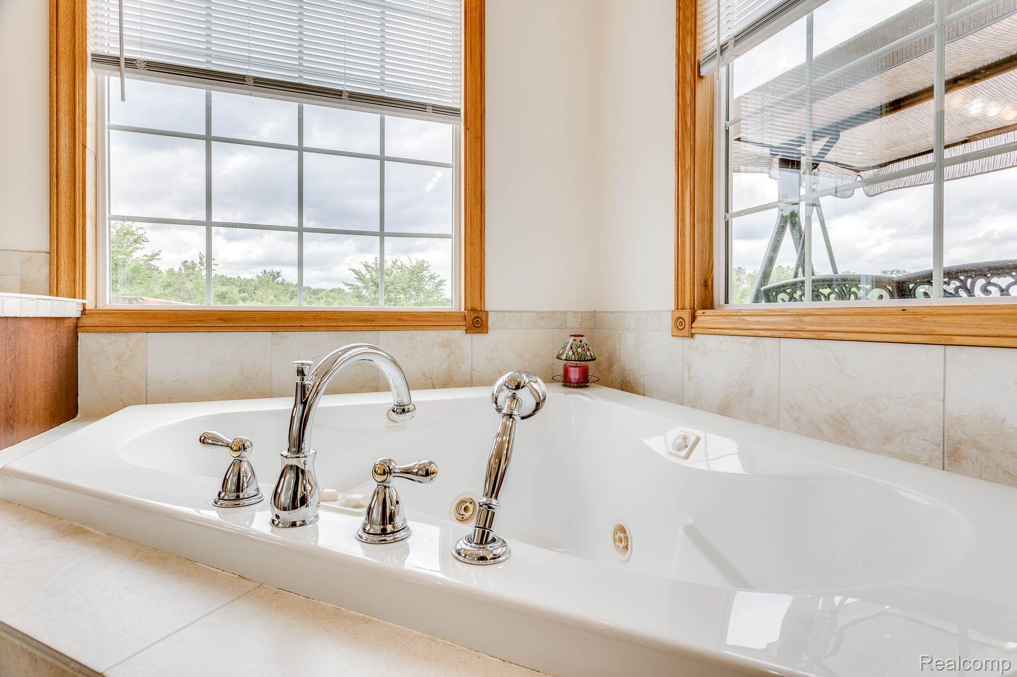 4110 Neuman Road St. Clair, MI 48079 - Photo 17 of 79 Gallery Image 17