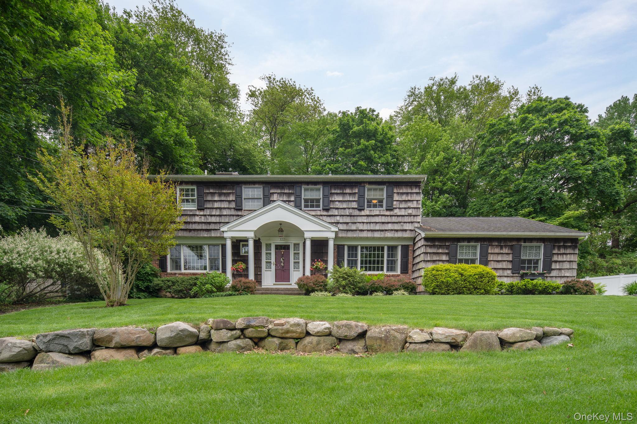 322 West Hills Road Huntington, NY 11746 - Photo 1 of 1 Gallery Image 1