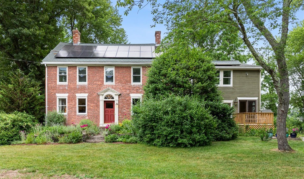 462 Ledge Road Seekonk, MA 02771 - Photo 2 of 49 Own a piece of history
