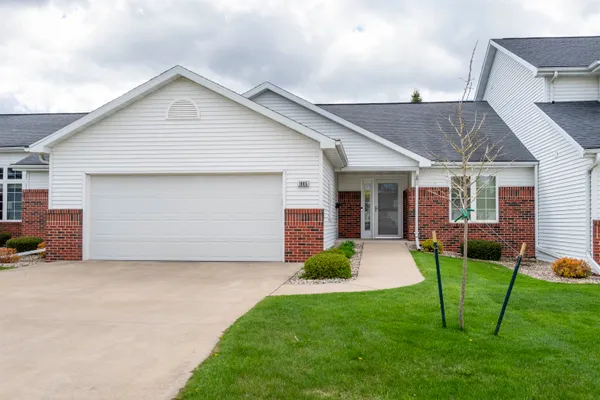 $315,000 | 1005 Windtree Drive, Appleton, WI 54914