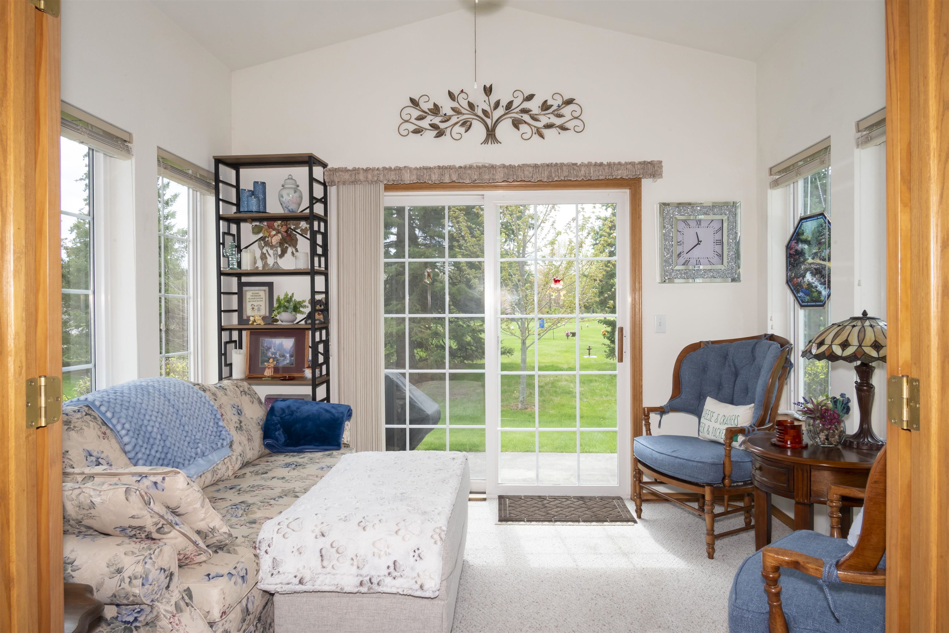 1005 Windtree Drive Appleton, WI 54914 - Photo 4 of 10