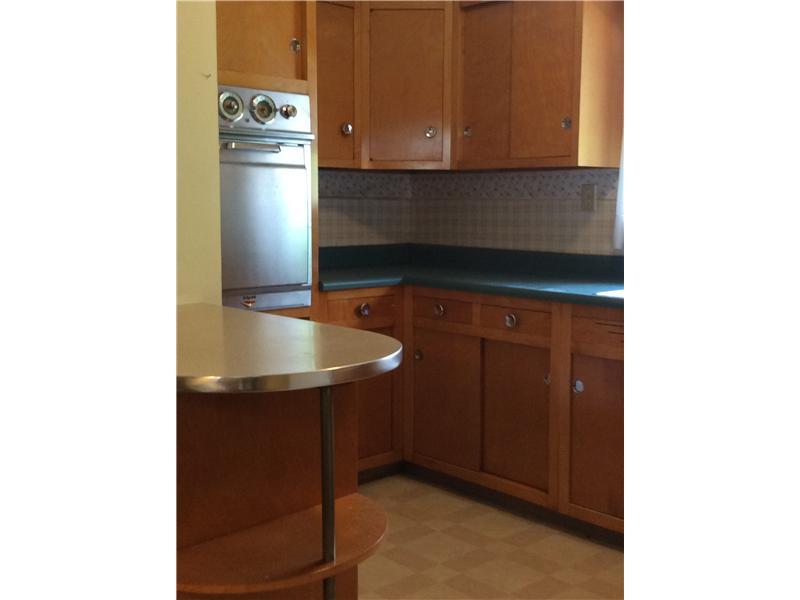 1004 Spring Street McDonald, PA 15057 - Photo 4 of 13 Kitchen.