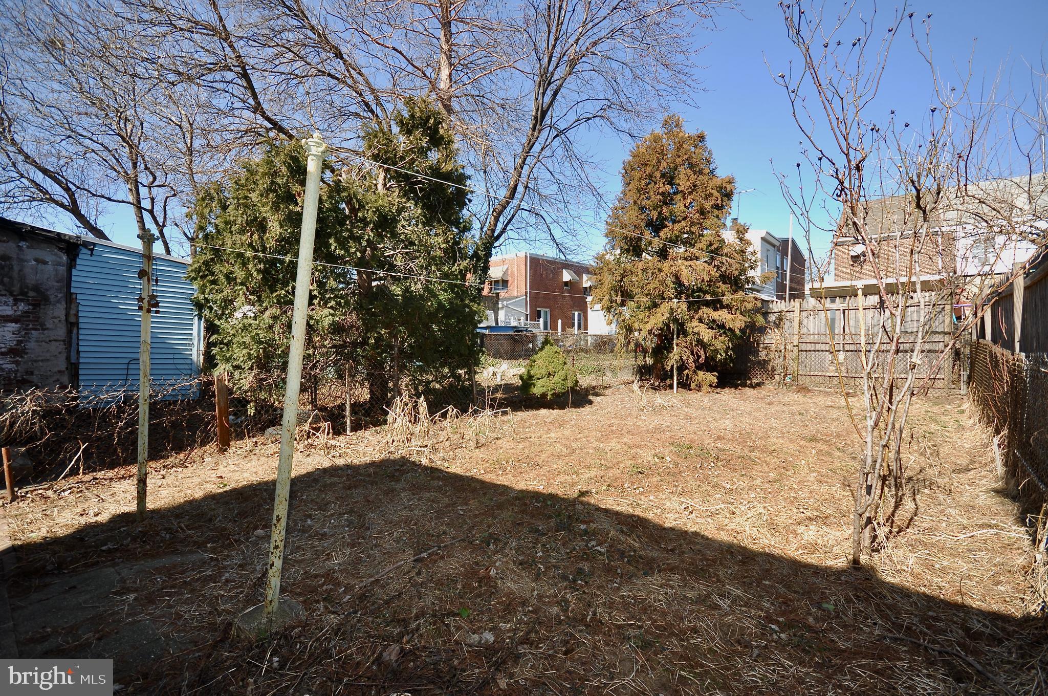 4566 Bermuda Street Philadelphia, PA 19124 - Photo 28 of 30 a view of a yard with a house