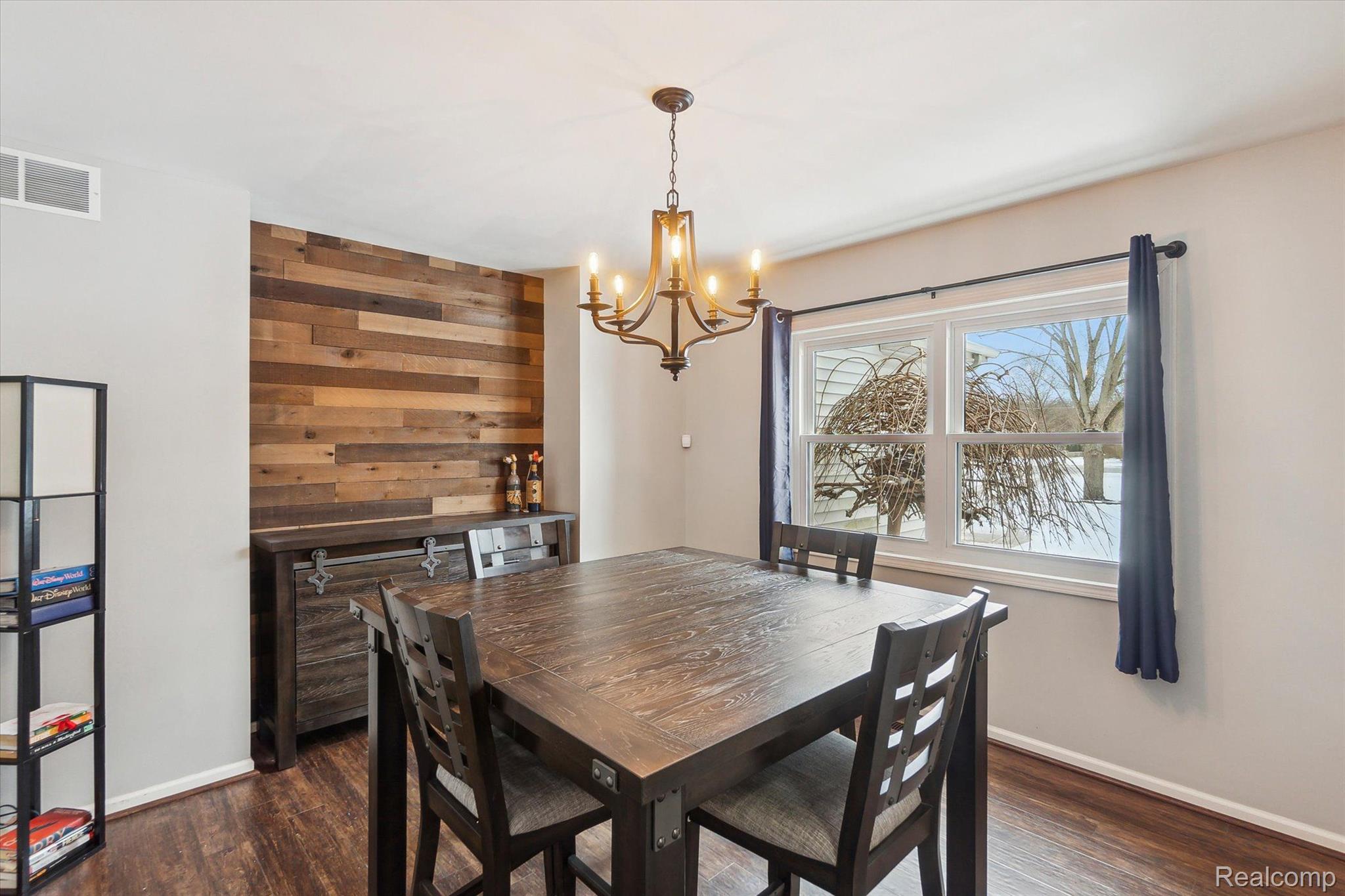 6556 Flushing Road Flushing, MI 48433 - Photo 12 of 54 Gallery Image 12
