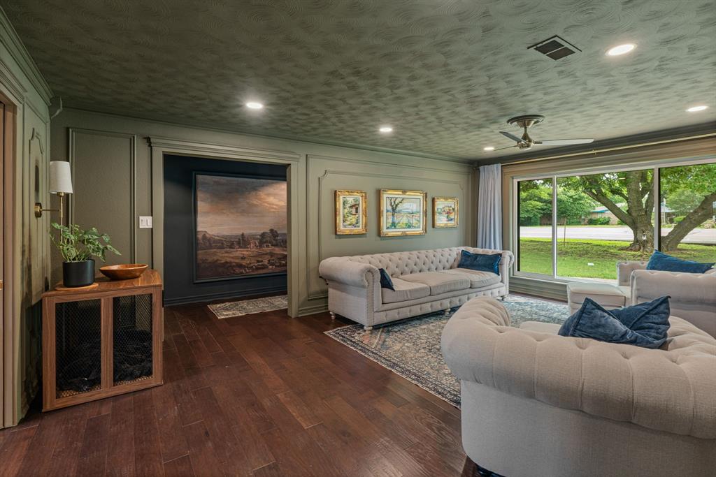 1289 South Waco Street Van Alstyne, TX 75495 - Photo 7 of 39