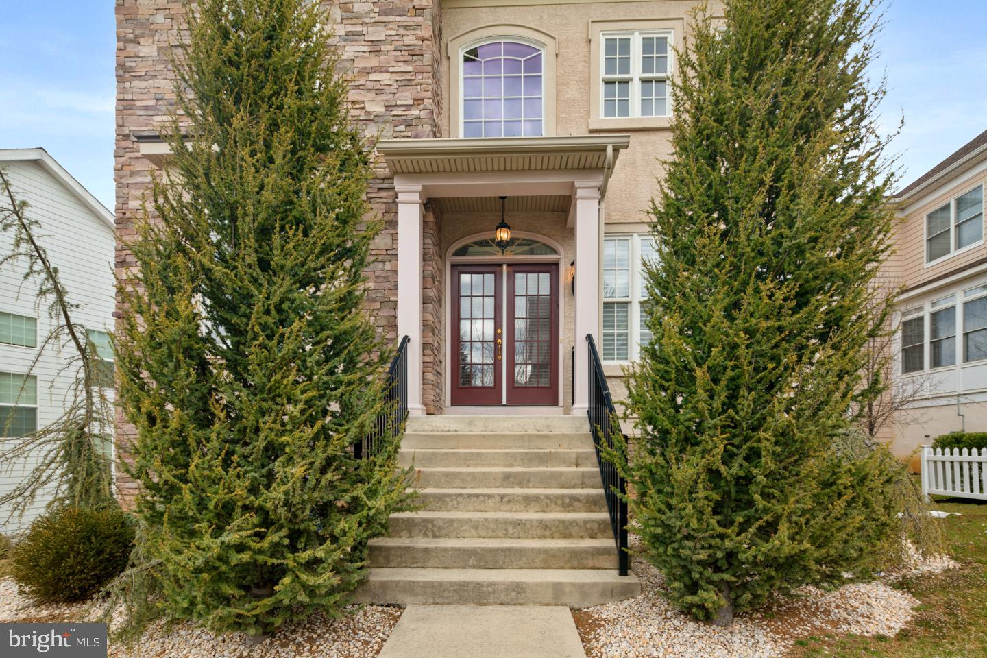 1743 Silver Birch Road Huntingdon Valley, PA 19006 - Photo 3 of 28 Gallery Image 3