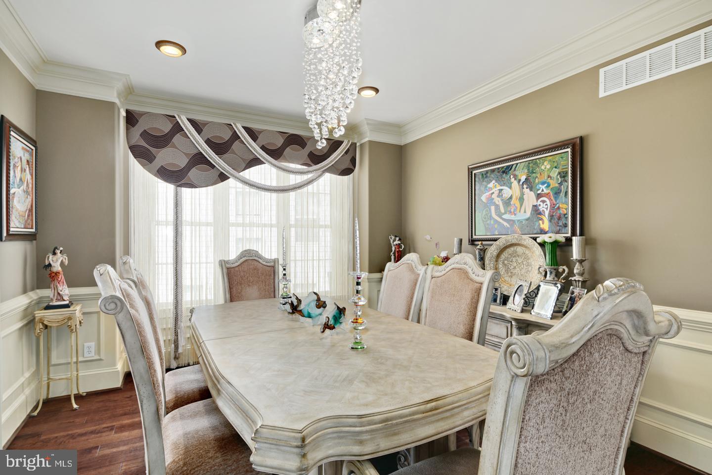 1743 Silver Birch Road Huntingdon Valley, PA 19006 - Photo 7 of 28 Gallery Image 7