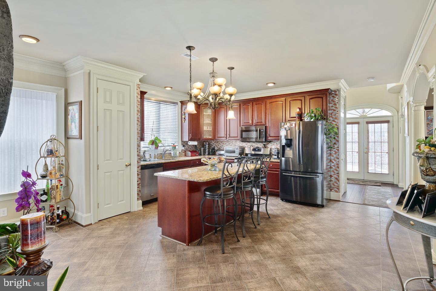1743 Silver Birch Road Huntingdon Valley, PA 19006 - Photo 9 of 28 Gallery Image 9
