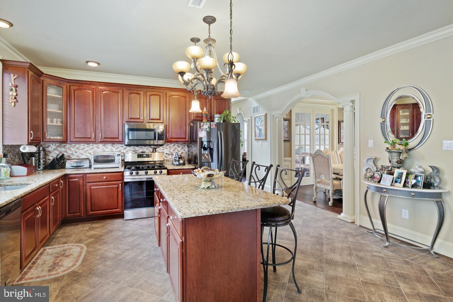 1743 Silver Birch Road Huntingdon Valley, PA 19006 - Photo 10 of 28 Gallery Image 10