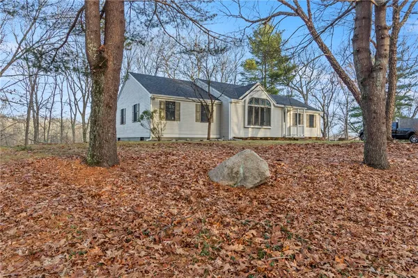 $3,600 | 42 Belfield Drive, Johnston, RI 02919