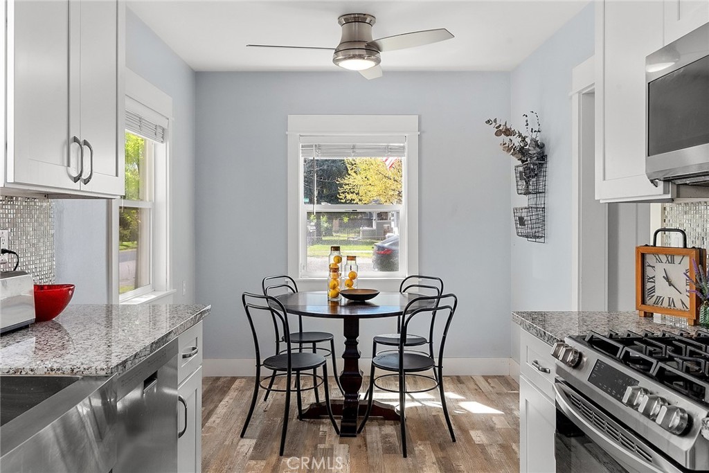 1151 Normal Avenue Chico, CA 95928 - Photo 13 of 32 a dining room with furniture and window