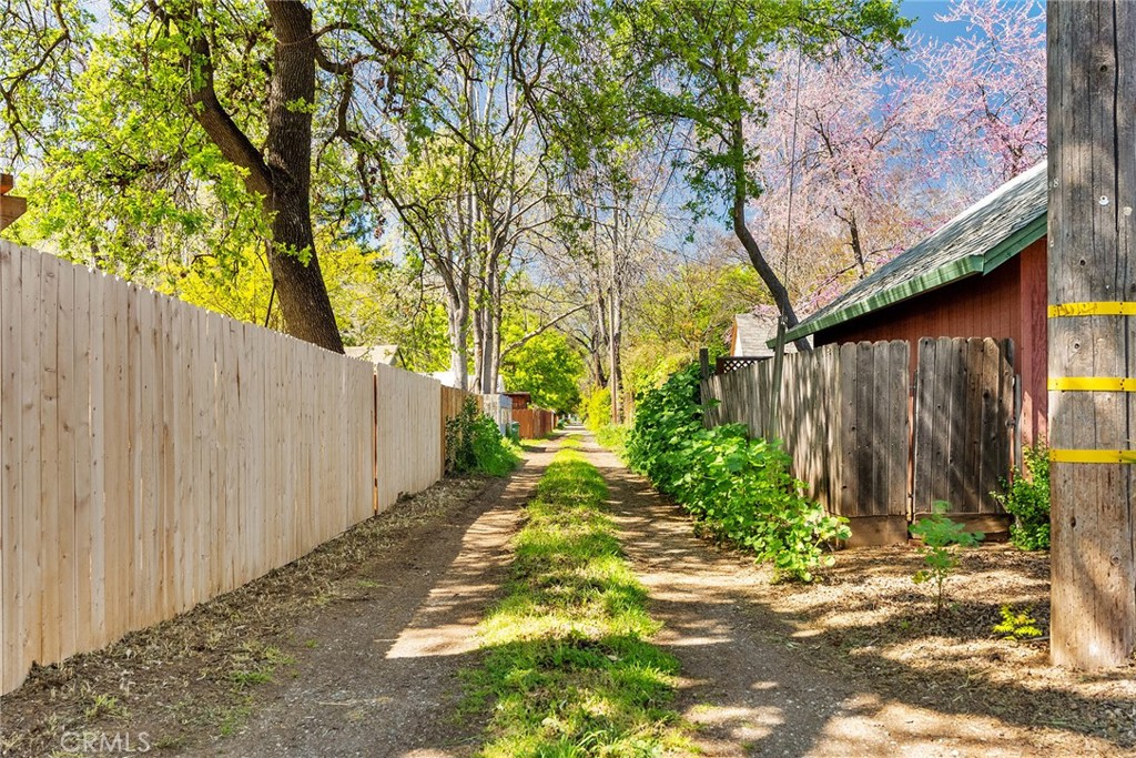 1151 Normal Avenue Chico, CA 95928 - Photo 31 of 32 a view of a yard with large trees