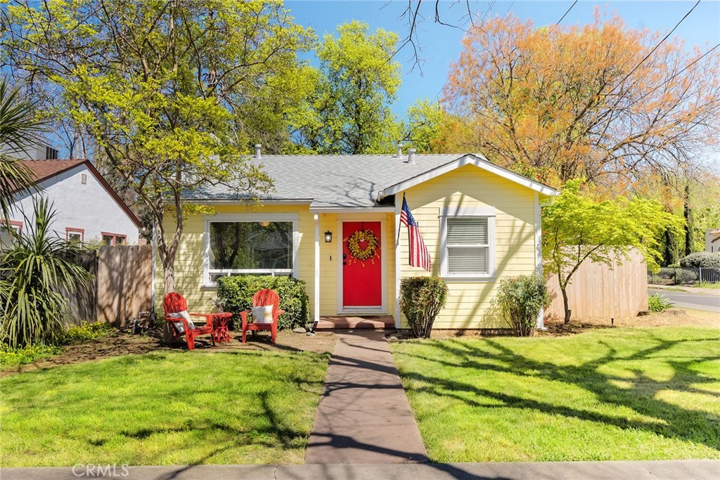 1151 Normal Avenue Chico, CA 95928 - Photo 7 of 32 a view of a house with backyard and sitting area