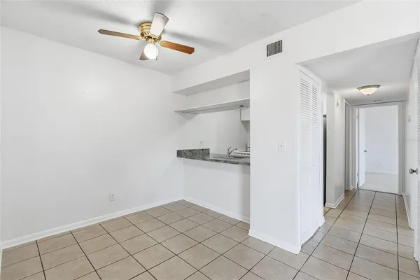 $1,450 | 1799 North Highland Avenue, Unit 168, Clearwater, FL 33755