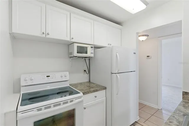 $1,500 | 1799 North Highland Avenue, Unit 168, Clearwater, FL 33755