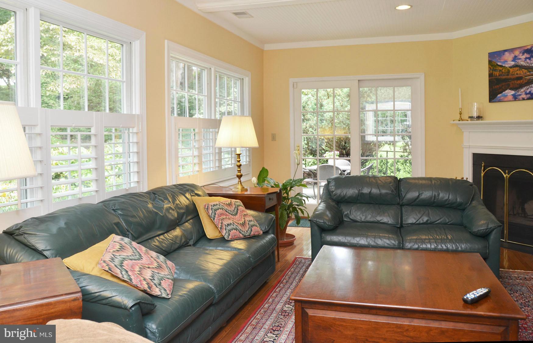 5605 Chesterbrook Road Bethesda, MD 20816 - Photo 12 of 30 Family Room