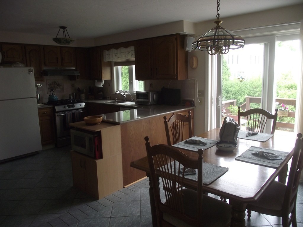 802 Irving Road, Unit 802 Randolph, MA 02368 - Photo 8 of 29 Gallery Image 8