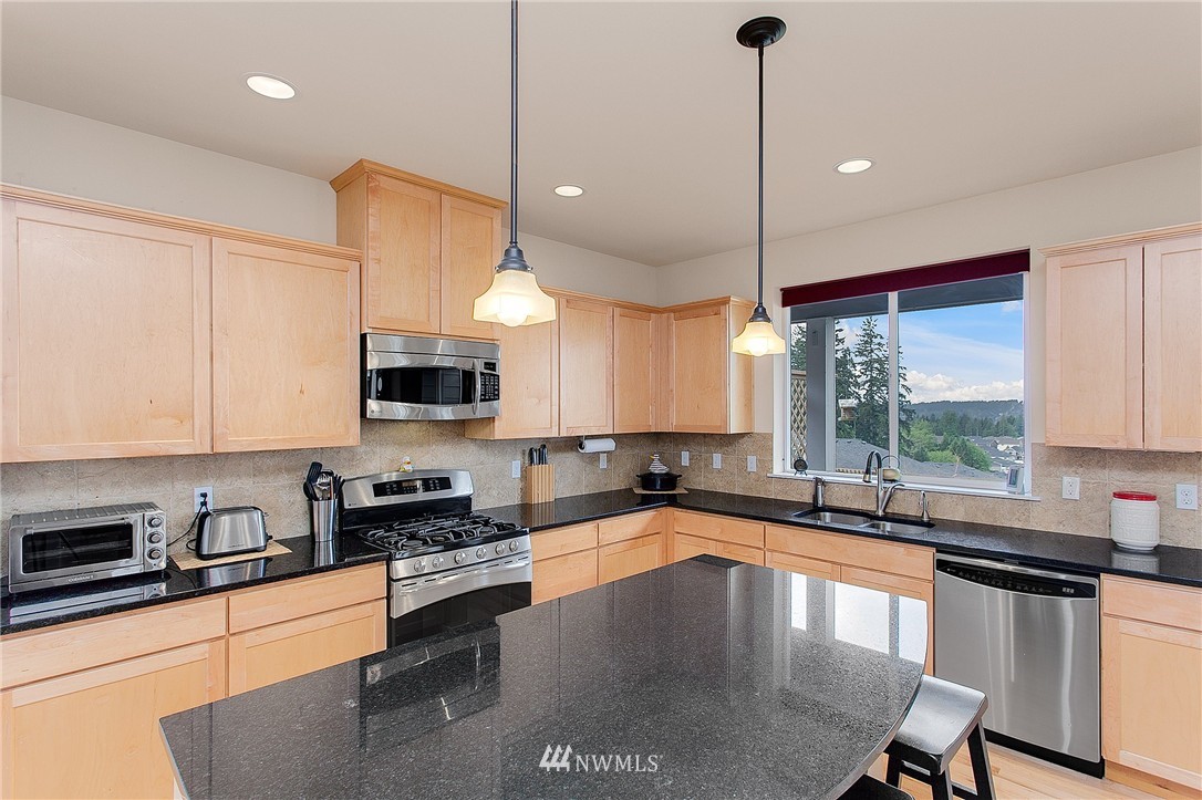 4204 222nd Place Southeast Bothell, WA 98021 - Photo 6 of 25
