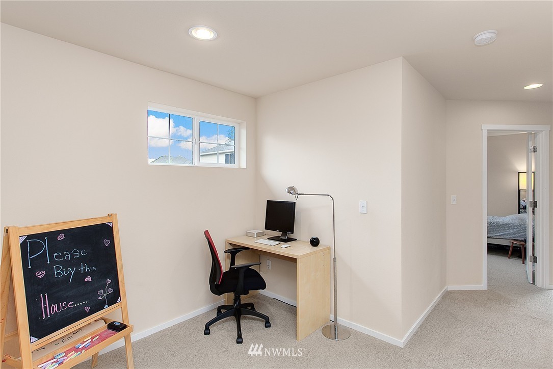 4204 222nd Place Southeast Bothell, WA 98021 - Photo 10 of 25